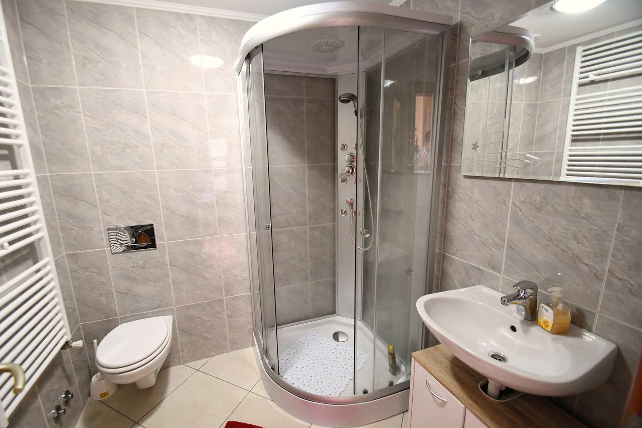 Apartment Mirjana 2 Риека Экстерьер фото